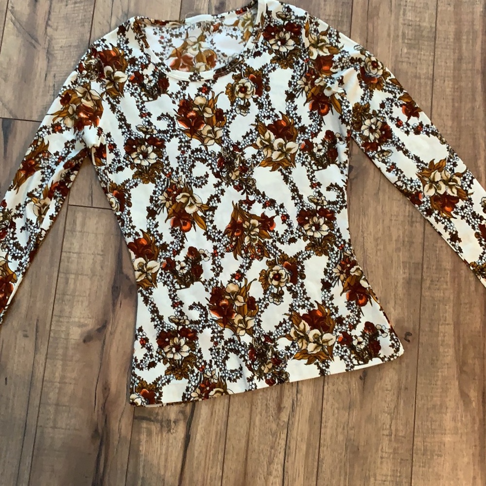 Vintage floral long sleeve shirt